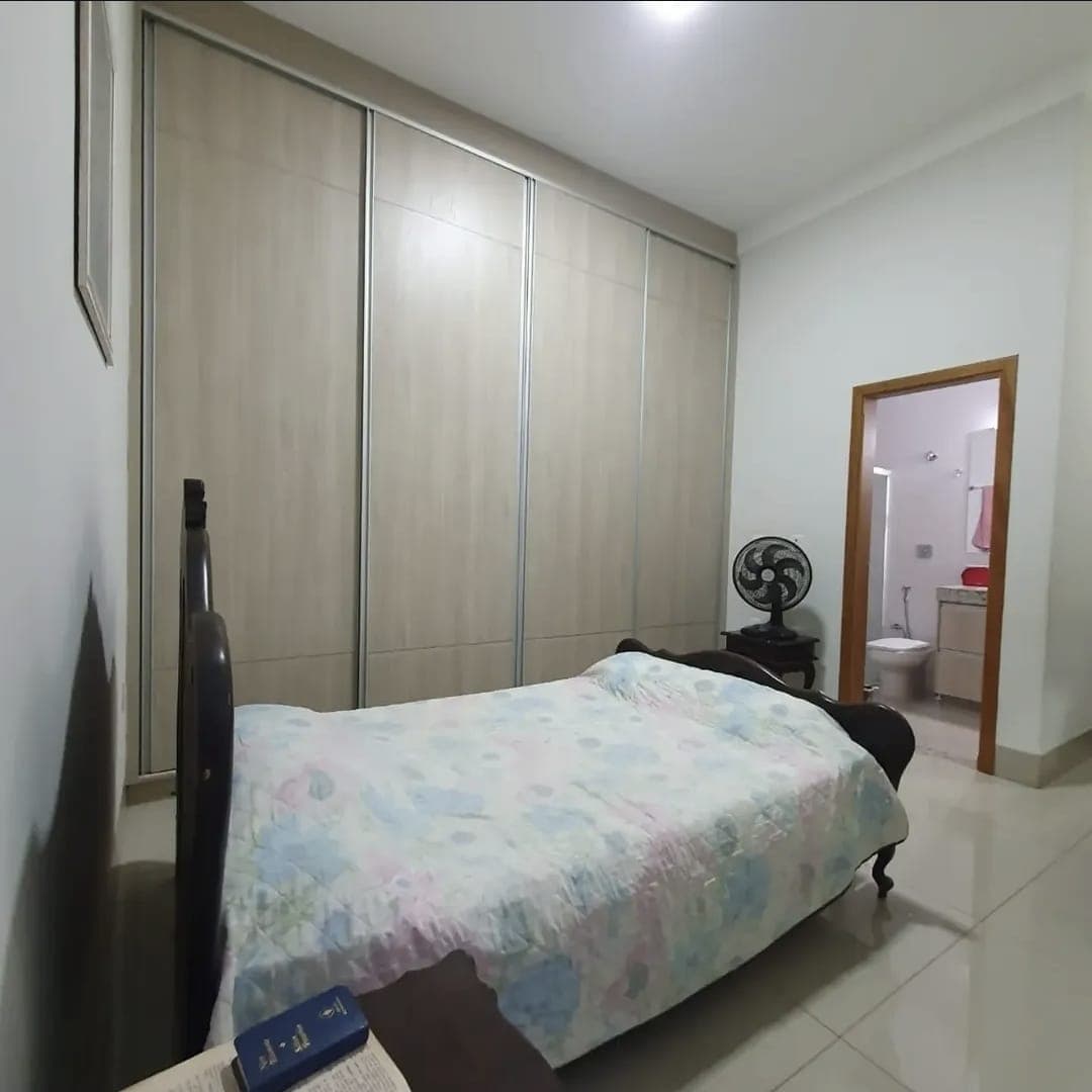 Casa em Santa Mônica - Uberlândia